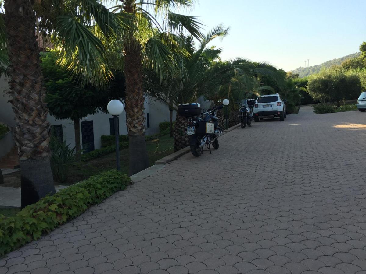 קאפו ואטיצ'אנו Delta Club Residence מראה חיצוני תמונה
