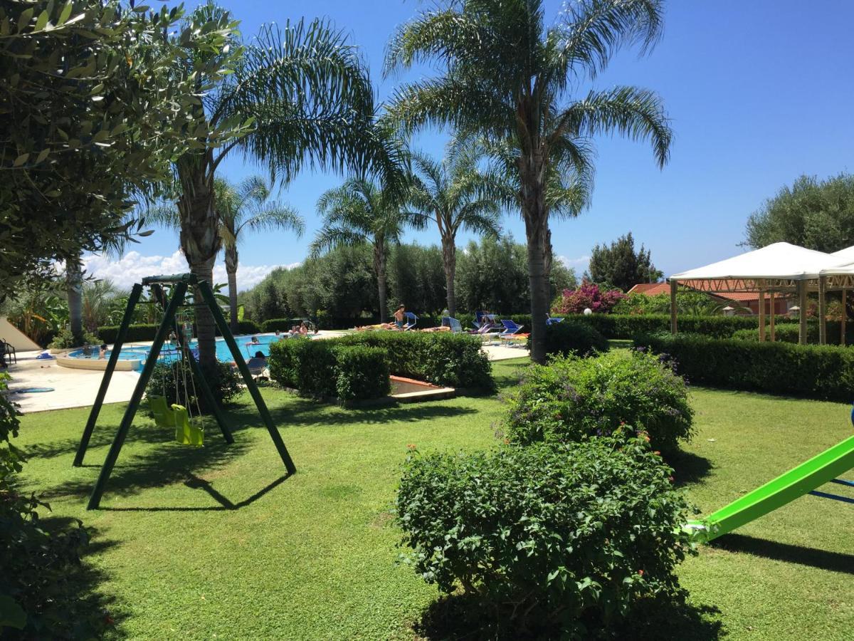 קאפו ואטיצ'אנו Delta Club Residence מראה חיצוני תמונה