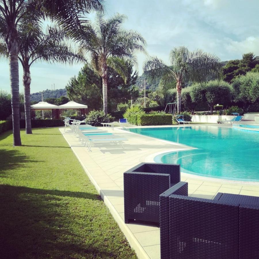 קאפו ואטיצ'אנו Delta Club Residence מראה חיצוני תמונה