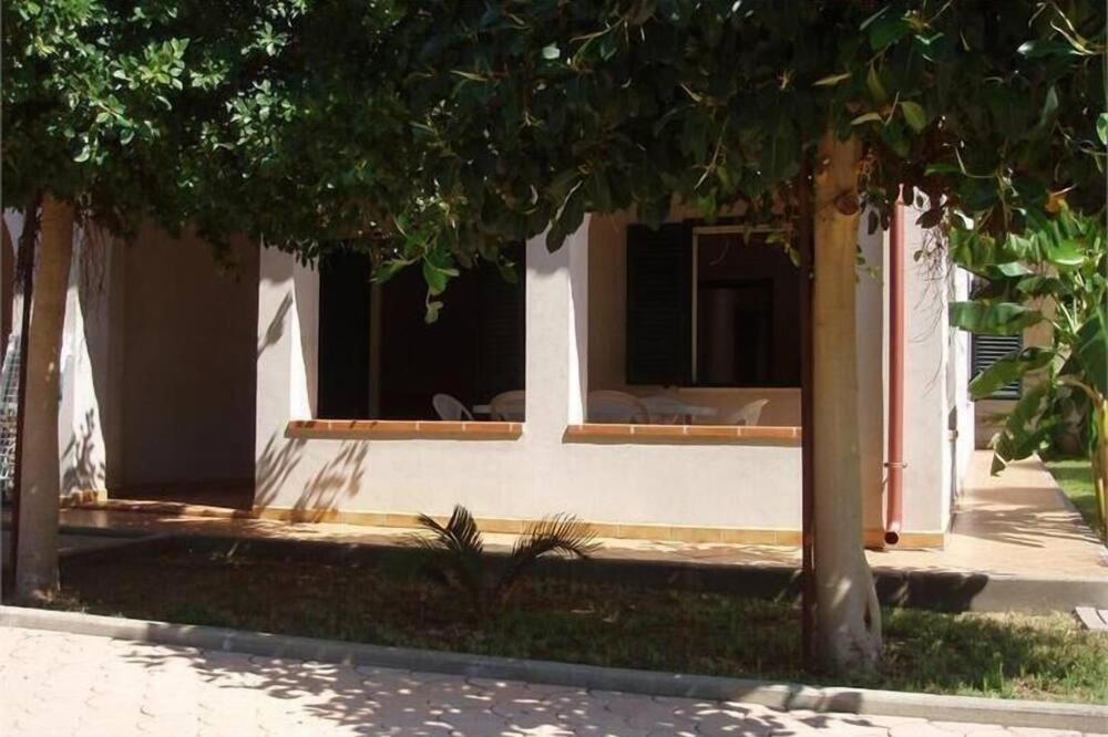 קאפו ואטיצ'אנו Delta Club Residence מראה חיצוני תמונה