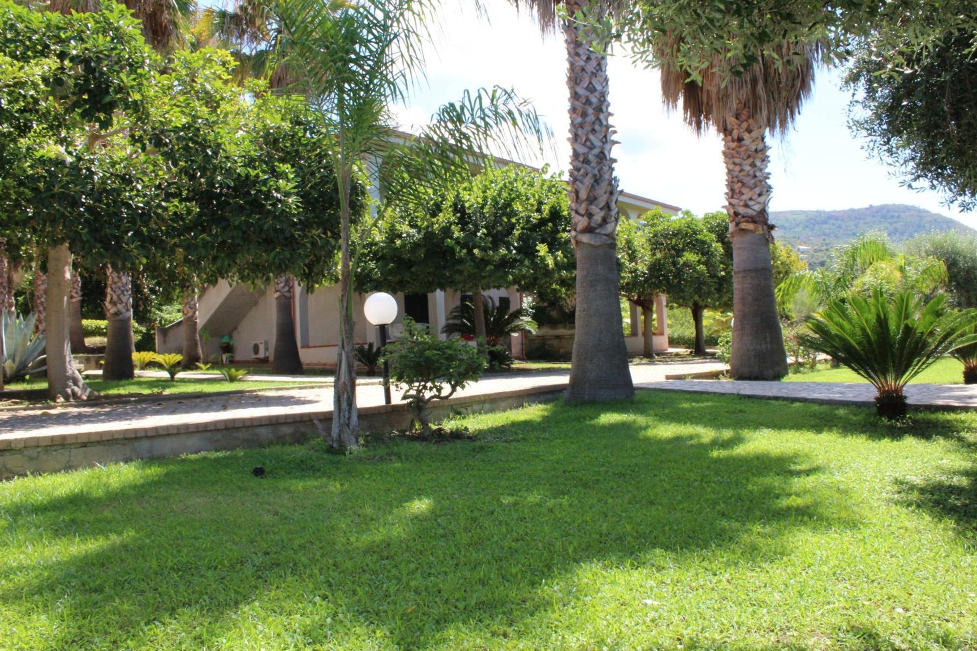 קאפו ואטיצ'אנו Delta Club Residence מראה חיצוני תמונה
